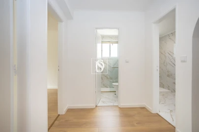 Apartamento T3 para Venda em Seixal, Arrentela e Aldeia de Paio Pires