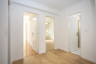 Apartamento T3 para Venda em Seixal, Arrentela e Aldeia de Paio Pires