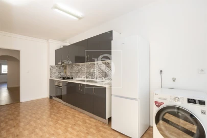 Apartamento T3 para Venda em Seixal, Arrentela e Aldeia de Paio Pires