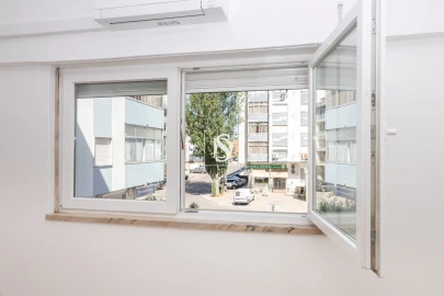 Apartamento T3 para Venda em Seixal, Arrentela e Aldeia de Paio Pires
