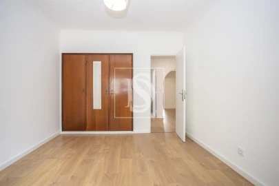 Apartamento T3 para Venda em Seixal, Arrentela e Aldeia de Paio Pires