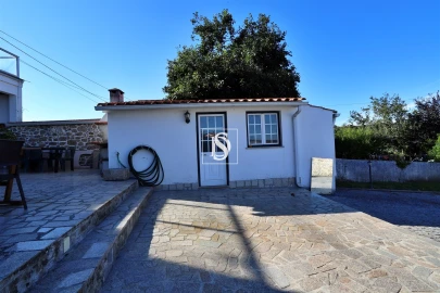 Moradia T3 para Venda em Mujães