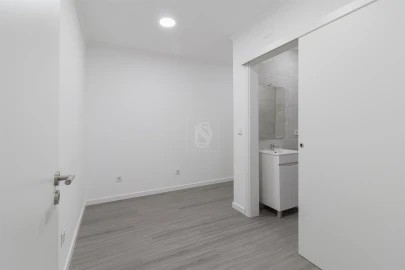 Moradia T1 para Venda em Gaio-Rosário e Sarilhos Pequenos