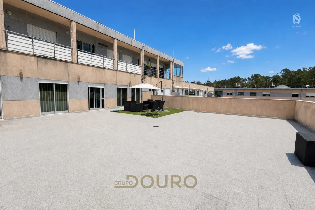 Apartamento T2 para Venda em Sandim, Olival, Lever e Crestuma Foto 19