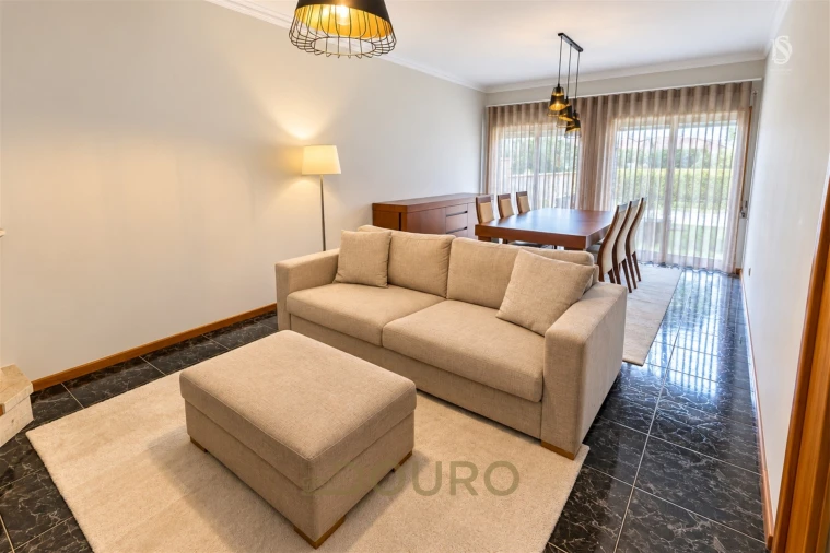 Apartamento T2 para Venda em Sandim, Olival, Lever e Crestuma Foto 3