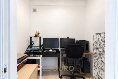 Apartamento T2 para Venda em Canelas
