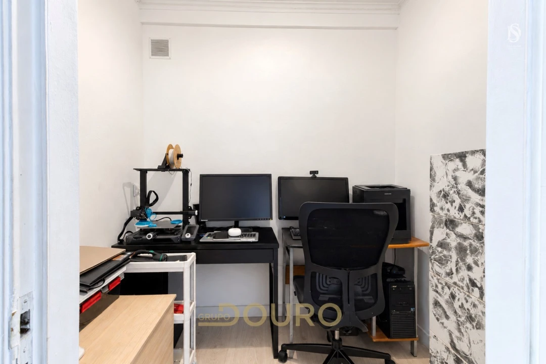 Apartamento T2 para Venda em Canelas Foto 22