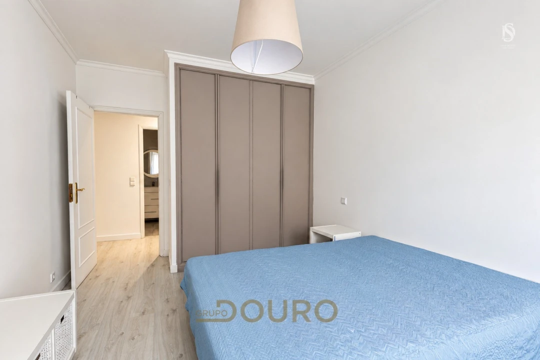 Apartamento T2 para Venda em Canelas Foto 18