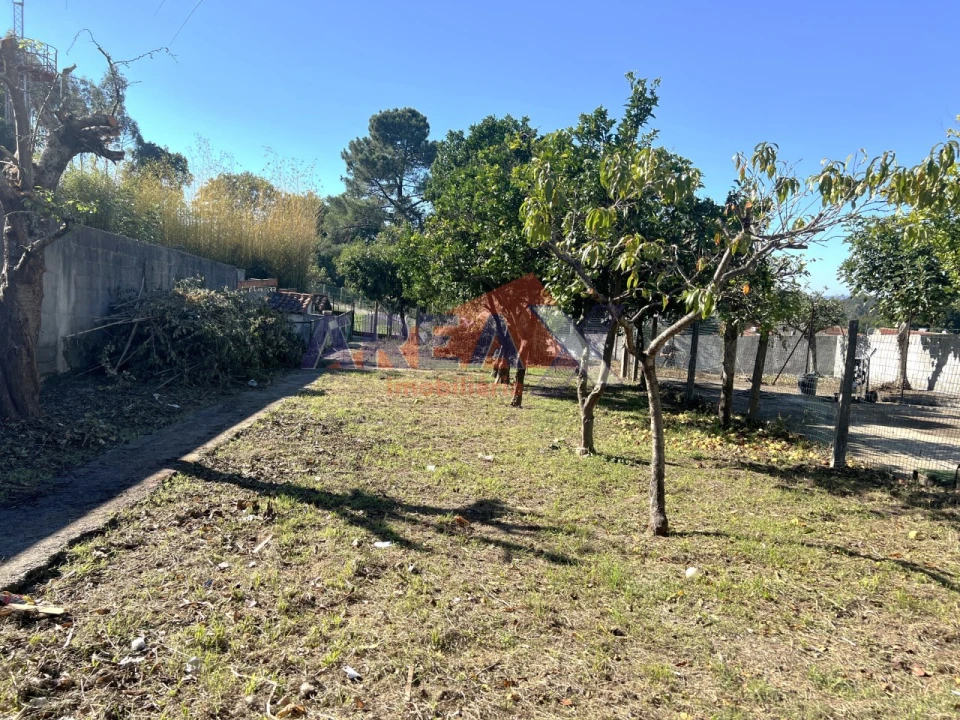 Moradia T6 para Venda em O. Azeméis, Riba-Ul, Ul, Macinhata Seixa, Madail Foto 13