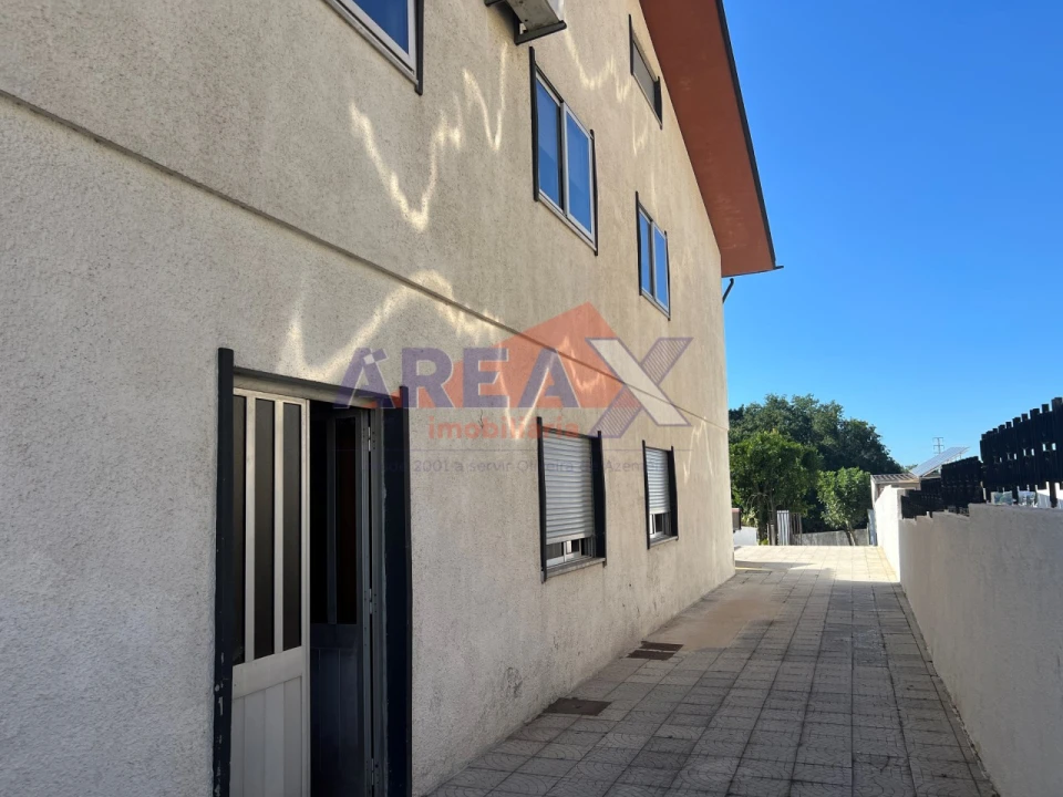 Moradia T6 para Venda em O. Azeméis, Riba-Ul, Ul, Macinhata Seixa, Madail Foto 15