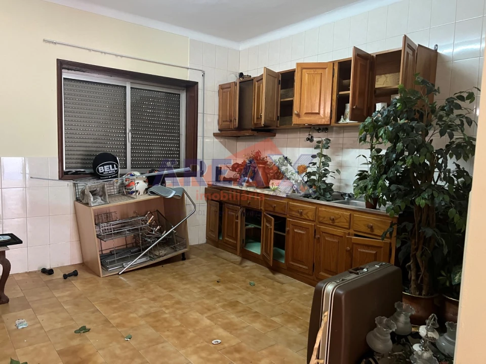 Moradia T6 para Venda em O. Azeméis, Riba-Ul, Ul, Macinhata Seixa, Madail Foto 23
