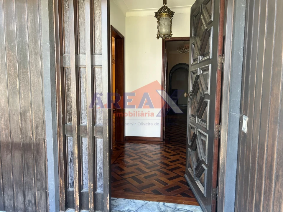 Moradia T6 para Venda em O. Azeméis, Riba-Ul, Ul, Macinhata Seixa, Madail Foto 55