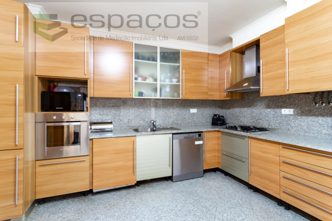Apartamento T3 para Venda em União das Freguesias de Setúbal Foto 10