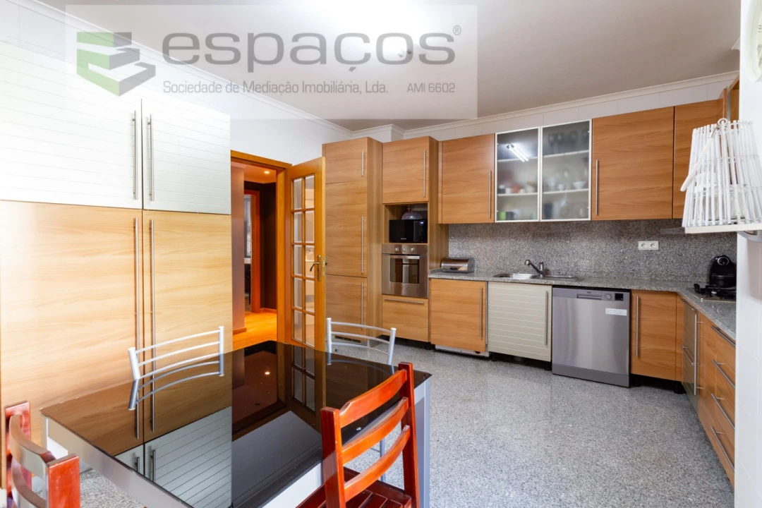 Apartamento T3 para Venda em União das Freguesias de Setúbal Foto 13