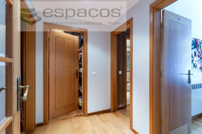 Apartamento T3 para Venda em União das Freguesias de Setúbal