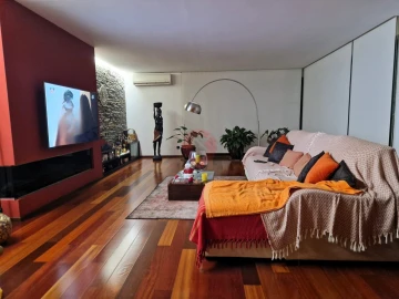Moradia T3 para Venda em Bela