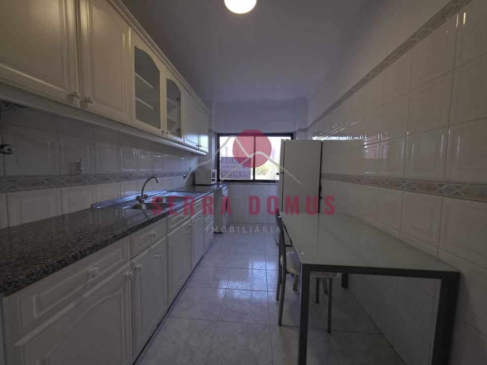 Apartamento T3 para Venda em Algueirão-Mem Martins Foto 6