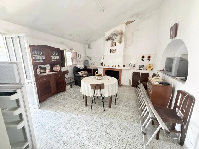 Moradia T2 para Venda em Alfundão e Peroguarda Foto 2