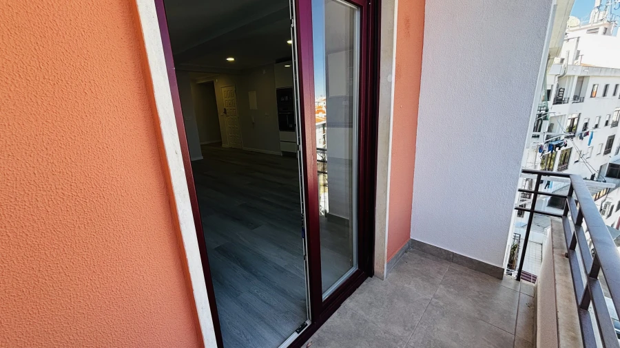 Apartamento T4 para Venda em Amora Foto 6