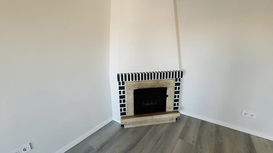 Apartamento T4 para Venda em Amora Foto 5