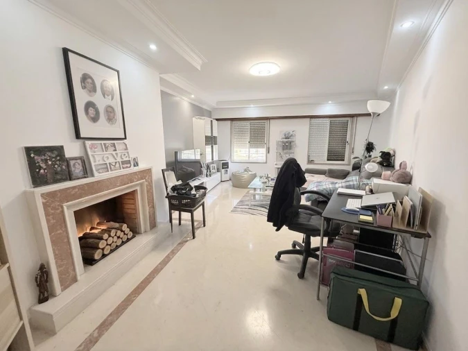 Apartamento T2 para Venda em Corroios Foto 13