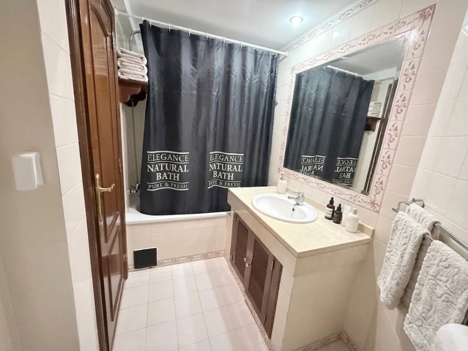 Apartamento T2 para Venda em Corroios Foto 11