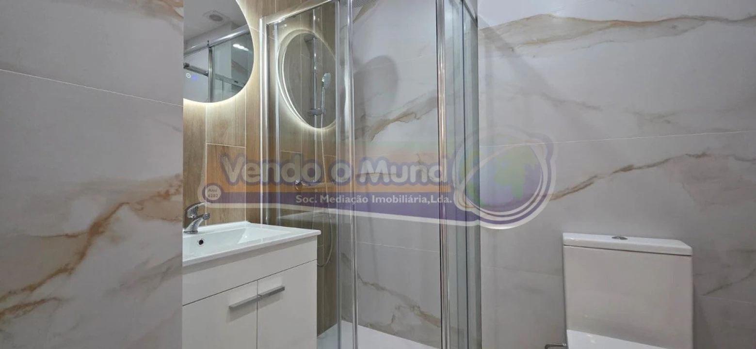 Apartamento T2 para Venda em Encosta do Sol Foto 12
