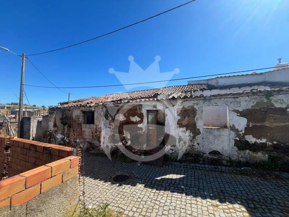 Moradia T2 para Venda em Portel Foto 6
