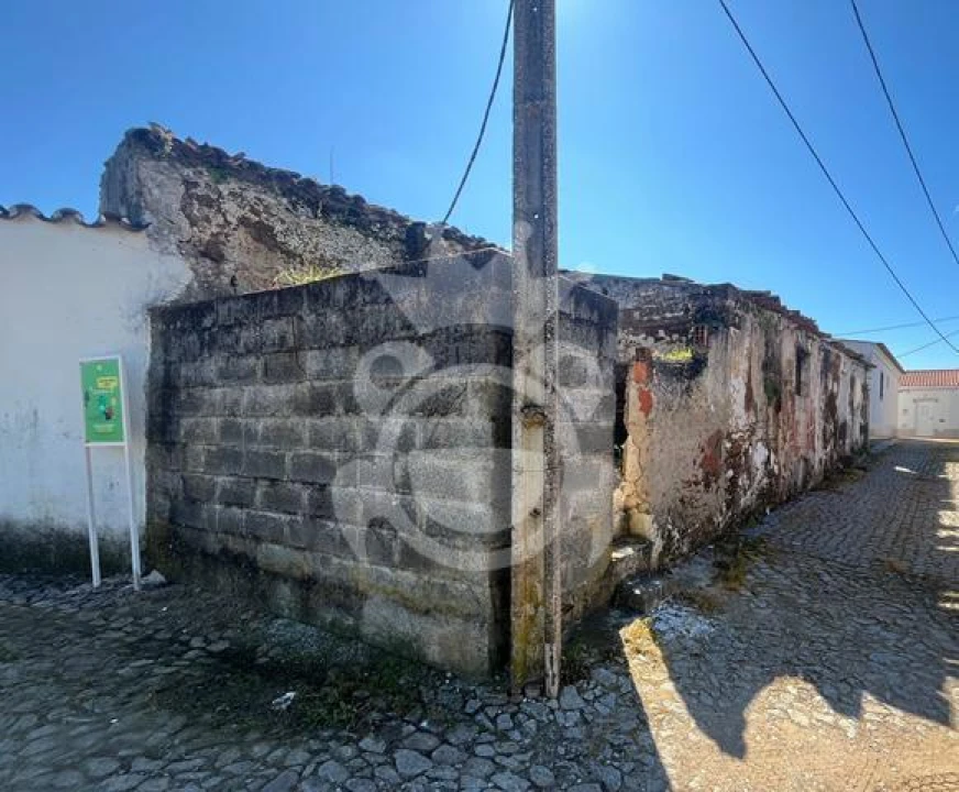 Moradia T2 para Venda em Portel Foto 8