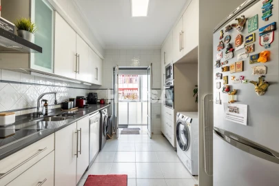Apartamento T3 para Venda em Leiria, Pousos, Barreira e Cortes