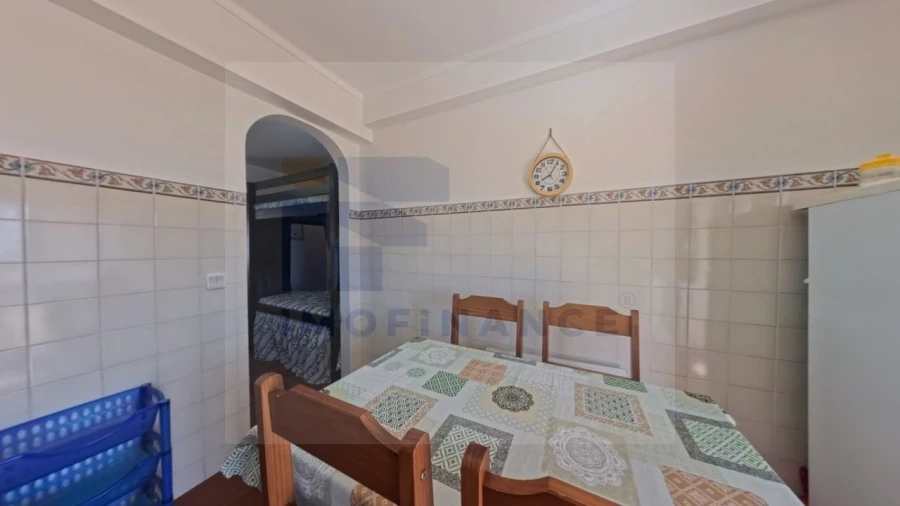 Apartamento T2 para Venda em Atouguia da Baleia Foto 5