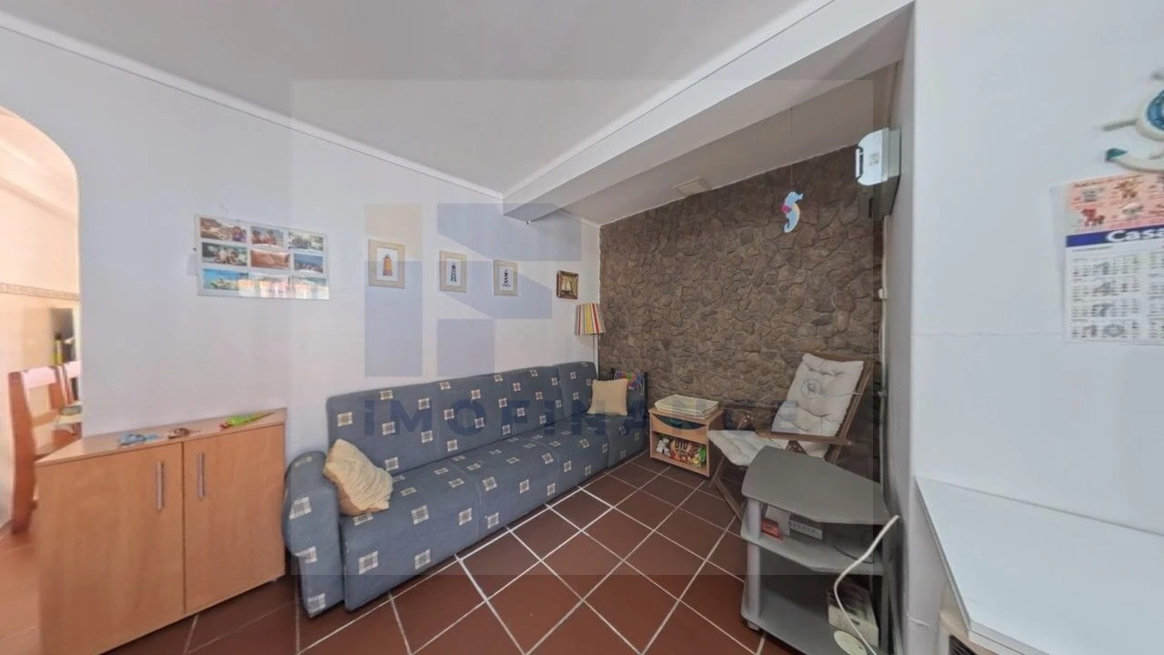 Apartamento T2 para Venda em Atouguia da Baleia Foto 13