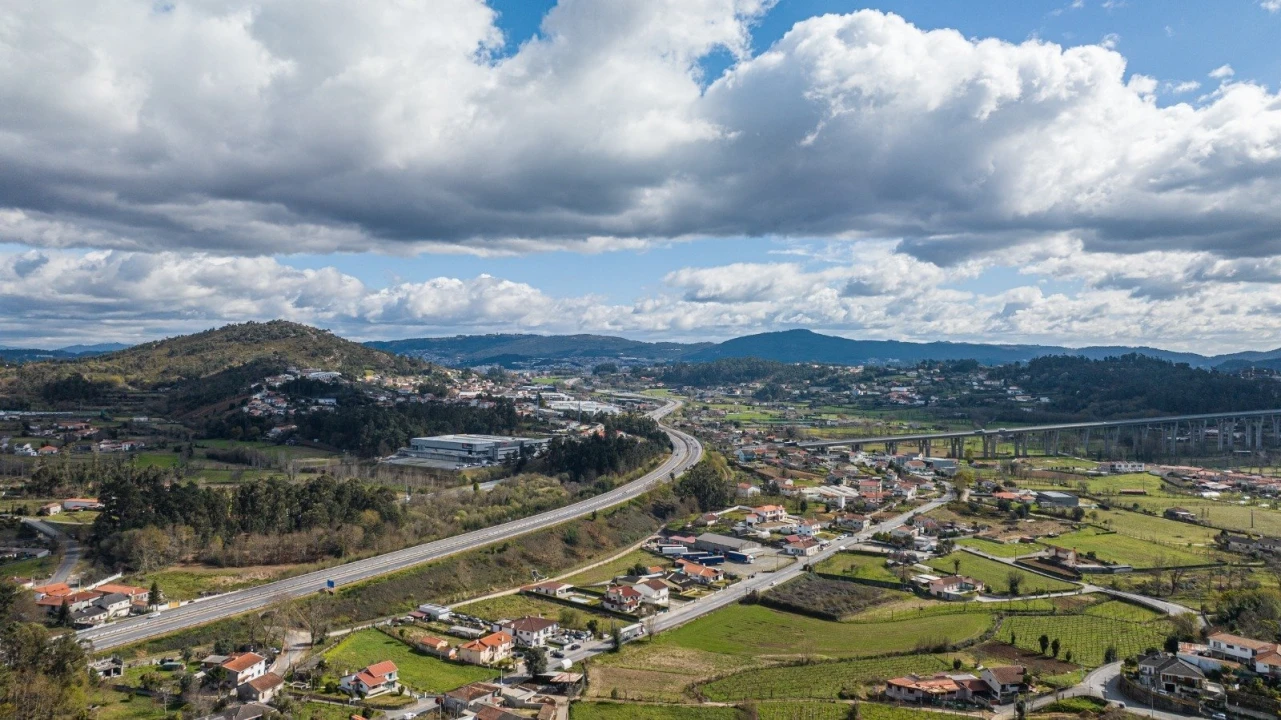 Terreno para Venda em Cabreiros e Passos (São Julião) Foto 9