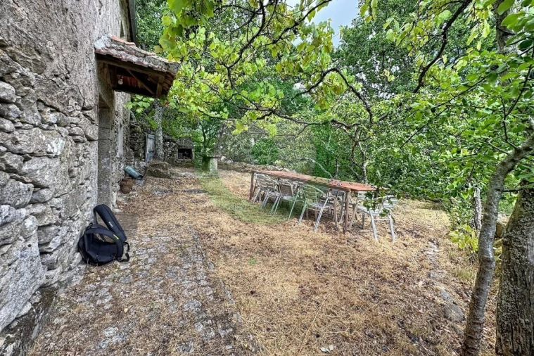 Moradia T2 para Venda em Vilar e Viveiro Foto 4