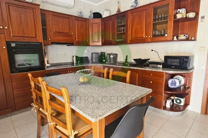 Moradia T6 para Venda em Valpaços e Sanfins