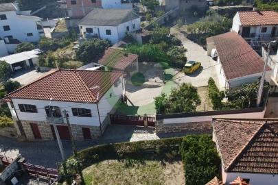 Moradia T6 para Venda em Valpaços e Sanfins
