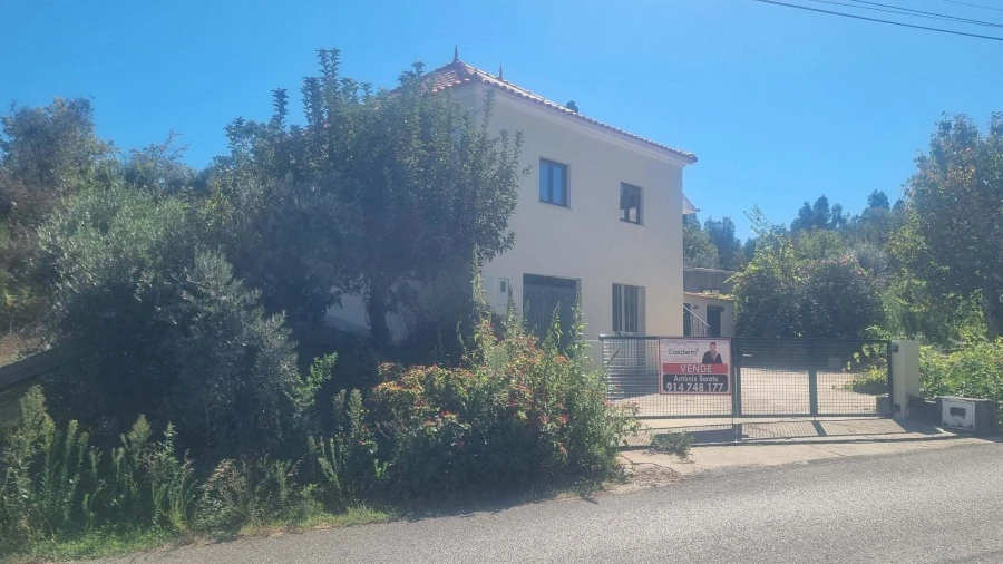 Quinta T3 para Venda em Castelo