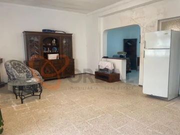 Moradia T4 para Venda em Luz de Tavira e Santo Estêvão