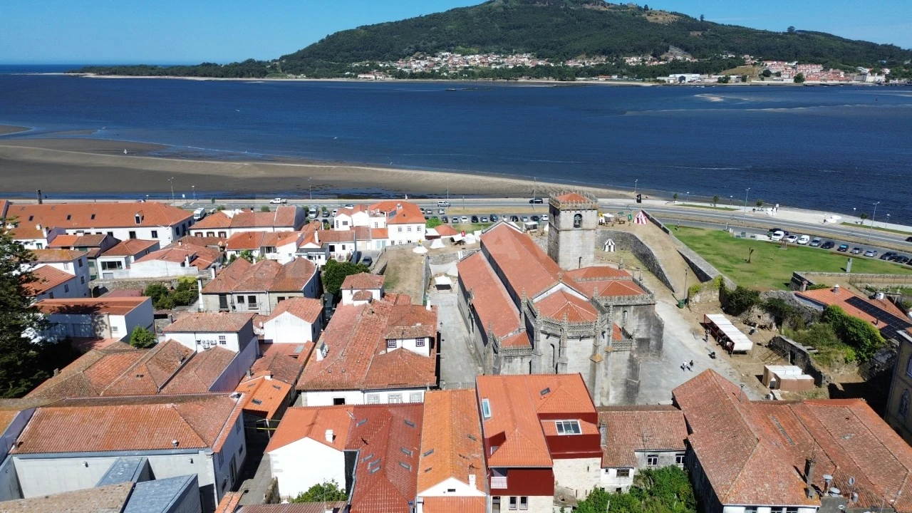 Apartamento T2 para Venda em Caminha (Matriz) e Vilarelho Foto 32