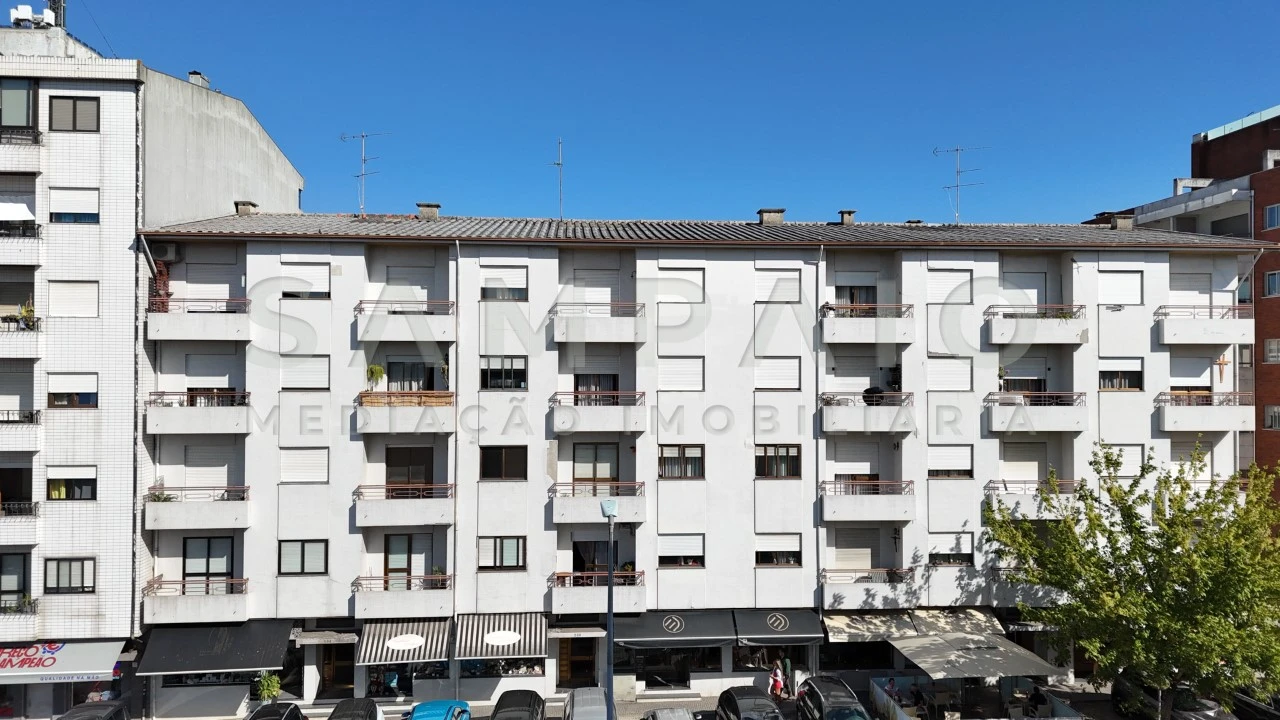Apartamento T2 para Venda em Gondomar (São Cosme), Valbom e Jovim Foto 1