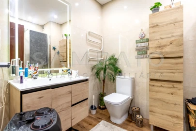 Apartamento T2 para Venda em Gondomar (São Cosme), Valbom e Jovim