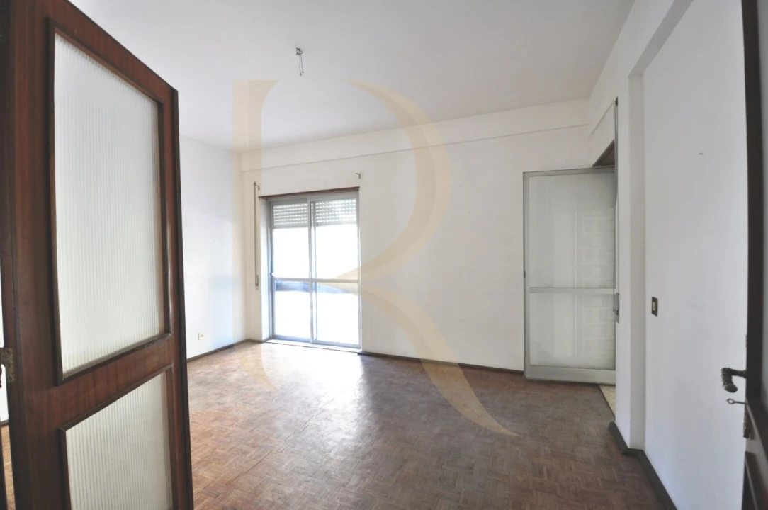 Apartamento T3 para Venda em União das Freguesias de Setúbal Foto 4