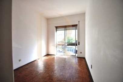 Apartamento T3 para Venda em União das Freguesias de Setúbal