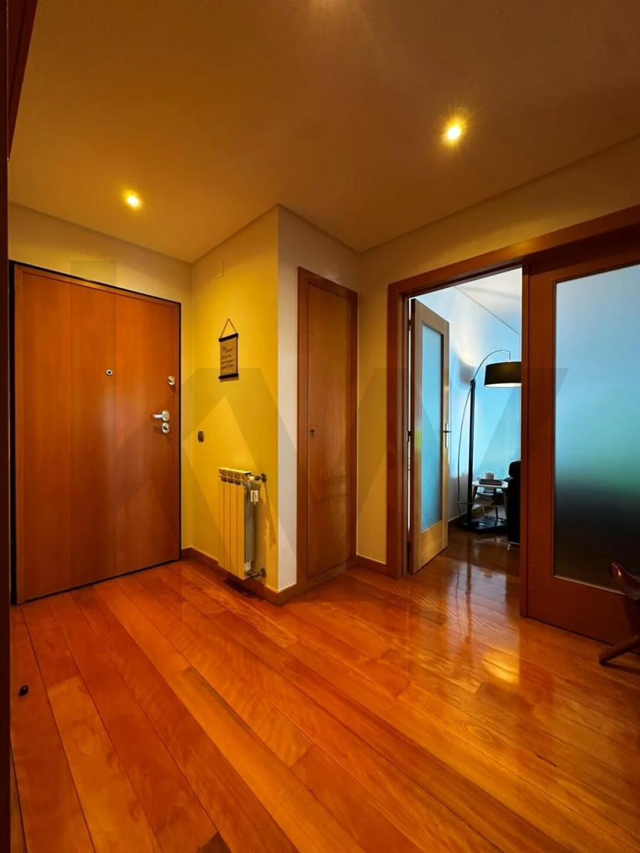 Apartamento T3 para Venda em Cidade da Maia Foto 7