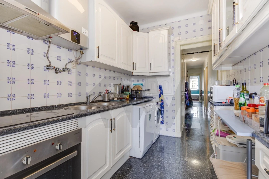 Apartamento T3 para Venda em Arroios Foto 27