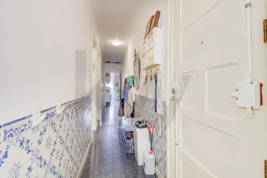 Apartamento T3 para Venda em Arroios Foto 2