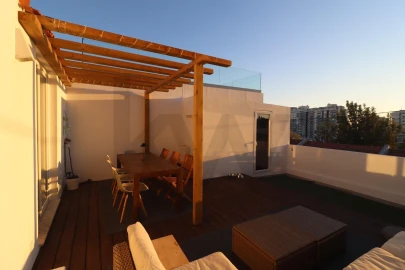 Moradia T2 para Venda em Ajuda