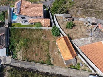Moradia T2 para Venda em Arco da Calheta