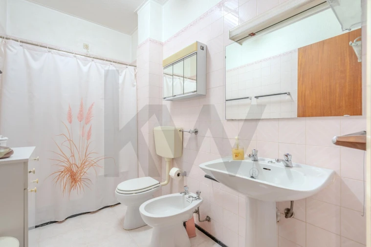 Apartamento T2 para Venda em Oeiras e São Julião da Barra, Paço de Arcos e Caxias Foto 17