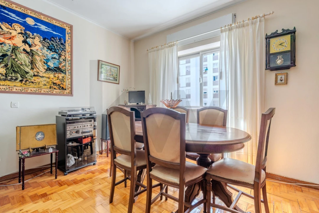Apartamento T2 para Venda em Oeiras e São Julião da Barra, Paço de Arcos e Caxias Foto 11